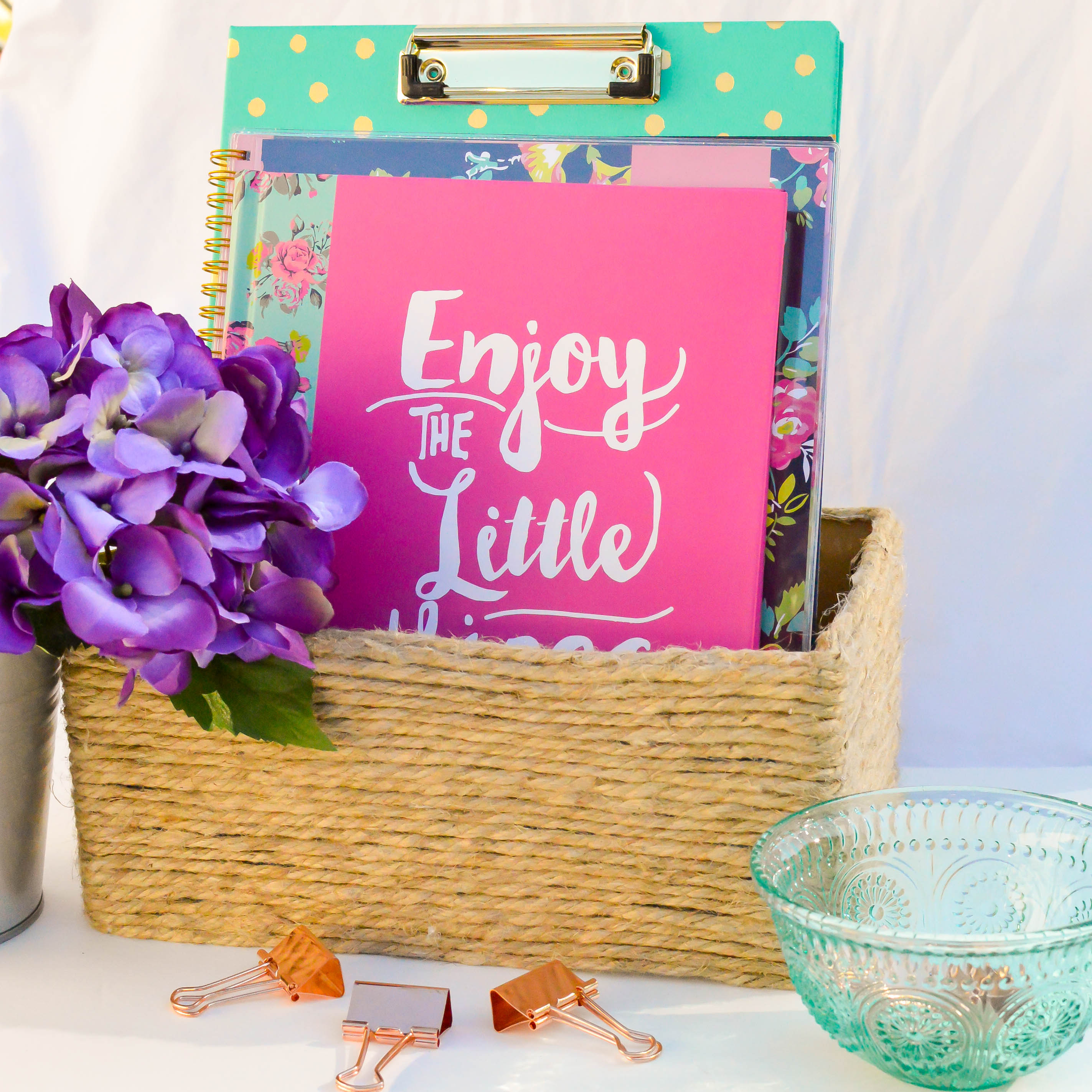 DIY Woven Basket {easy, cute & affordable!} - The Simply Organized Home
