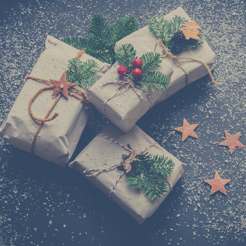 How to Simplify Christmas Gift Giving